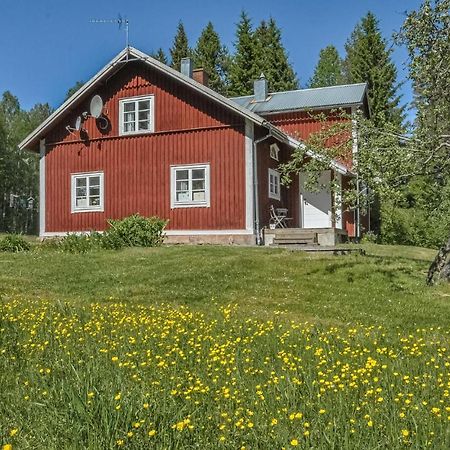 Cozy Home In Lesjoefors With Kitchen Lesjofors Экстерьер фото